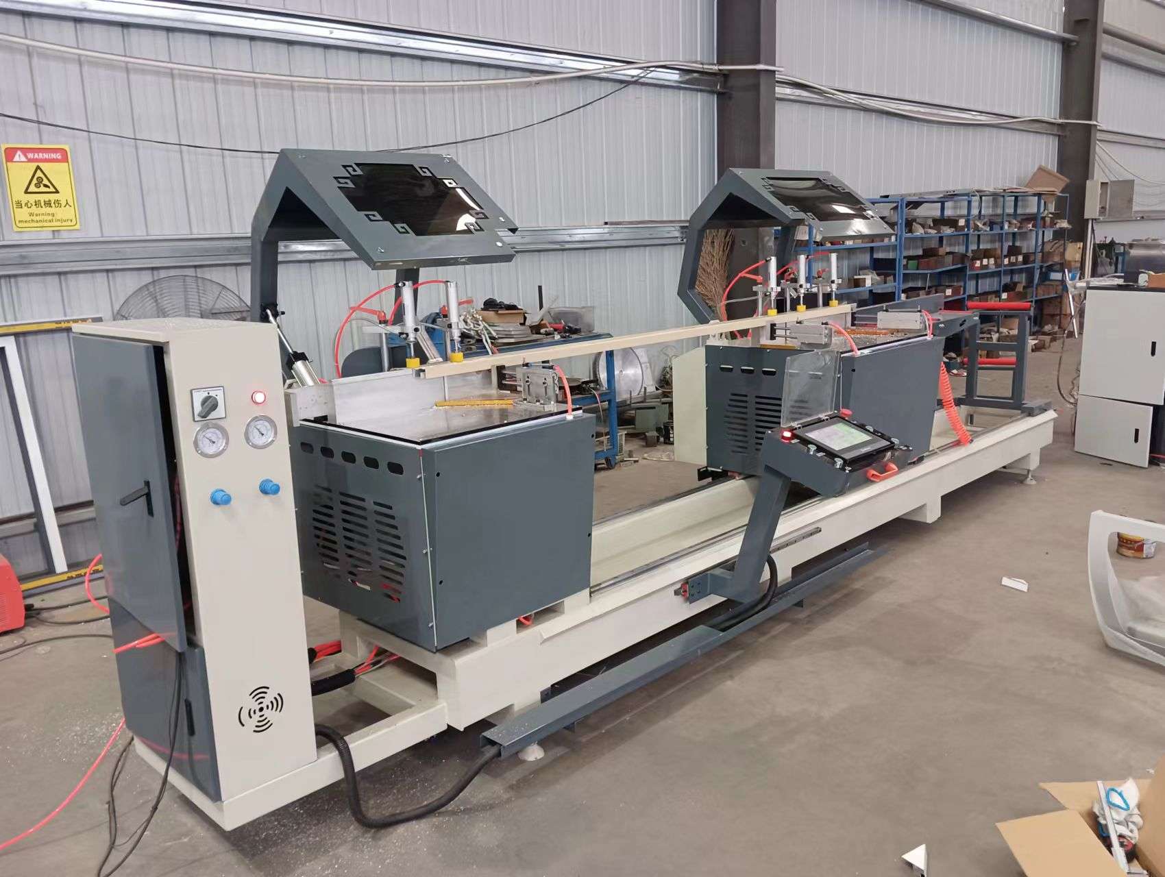 LJZ2-CNC-550 Doppelkopf-Säge