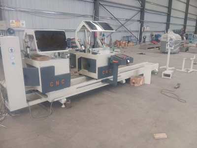 LJZ2-CNC-550 Gergaji Pemotong Kepala Berganda